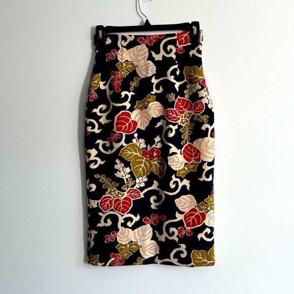 Zara Dresses & Skirts - Zara Floral Pencil Skirt | Navy, Cream, Red | Size xs (NWOT)